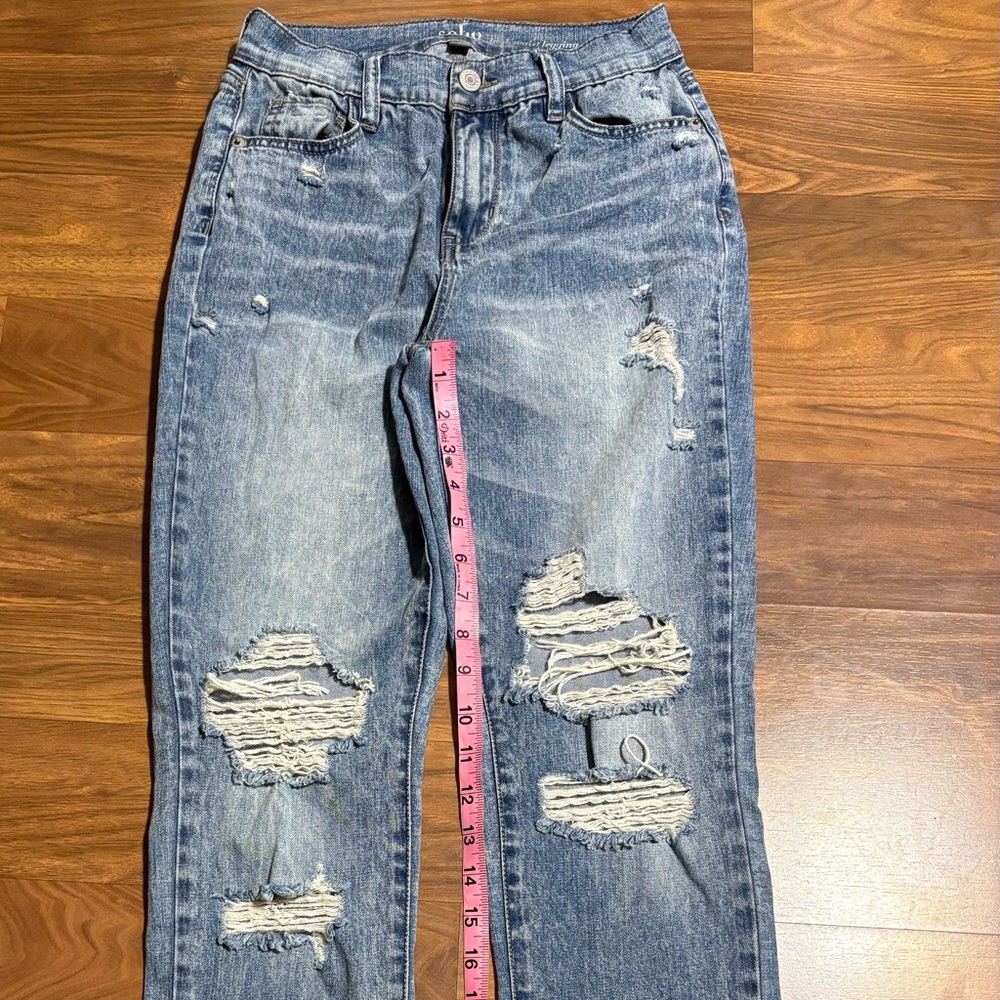 SOHO NEW YORK & COMPANY Jeans HIGH WAIST LEGGING distressed size 0